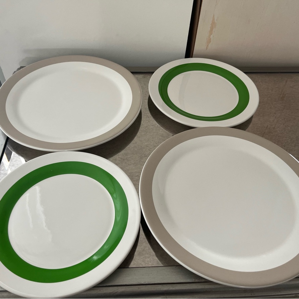 Kate Spade ♠️ Lenox Plates 🍽️- Set of 4